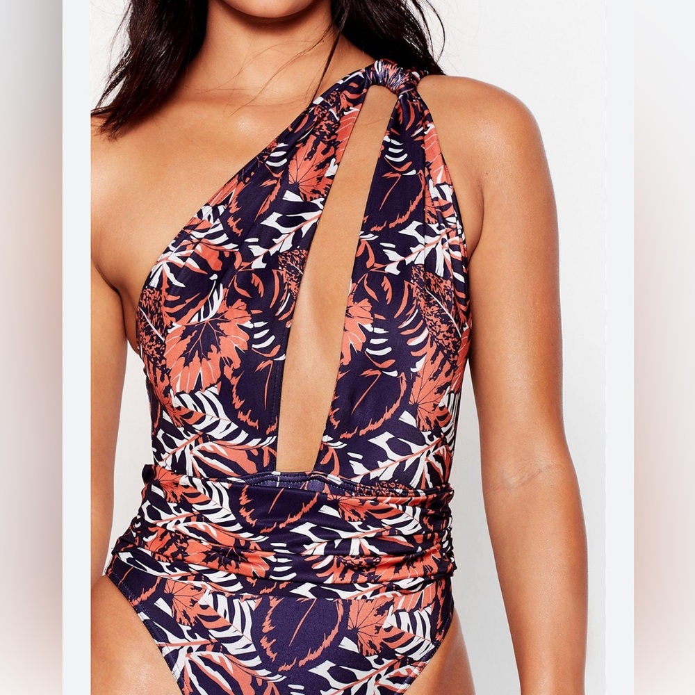 NASTY GAL one piece swimwear.
